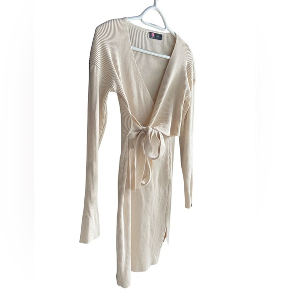 Kancy Kole Cream Wrap Dress - Picture 3 of 6